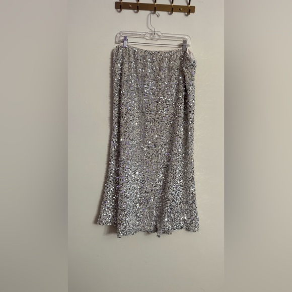 NWT Old Navy Champagne Silver Sequin A-Line Maxi Skirt Holiday Size XXL - Picture 3 of 7